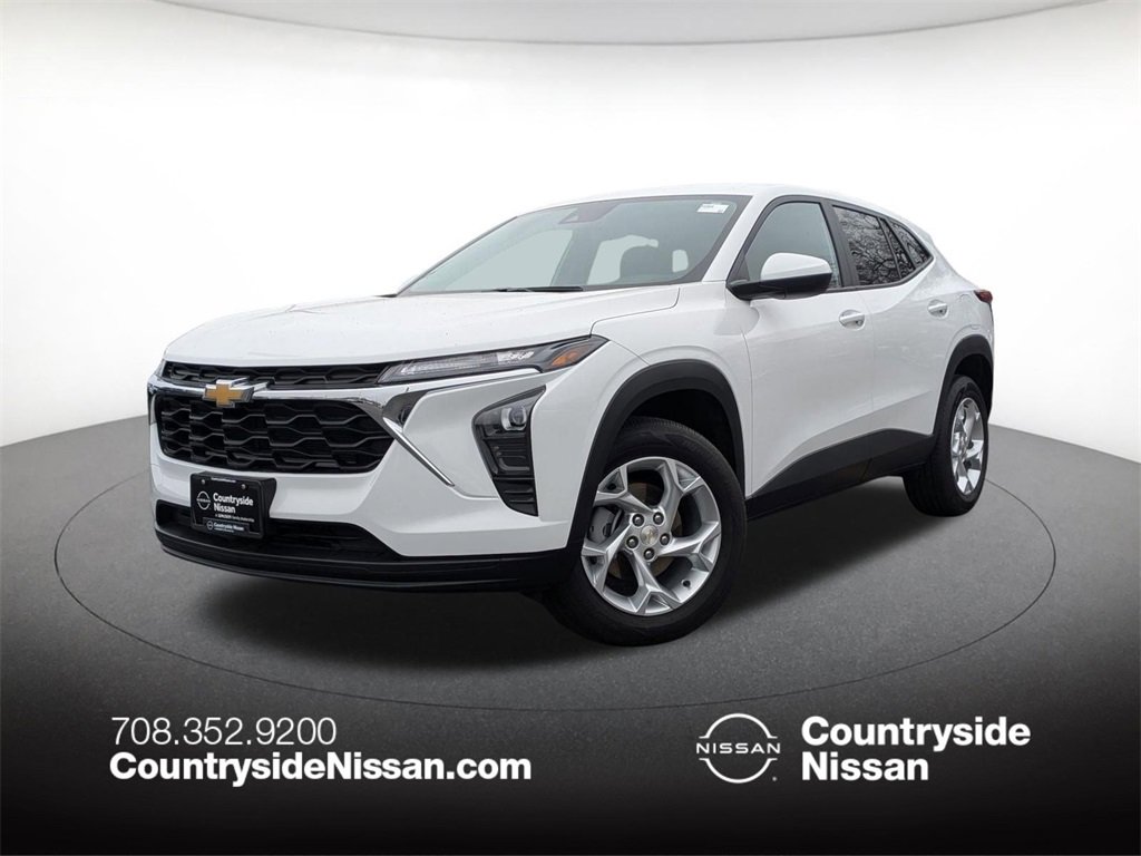 Used 2024 Chevrolet Trax LS w/ LS Convenience Package video 1