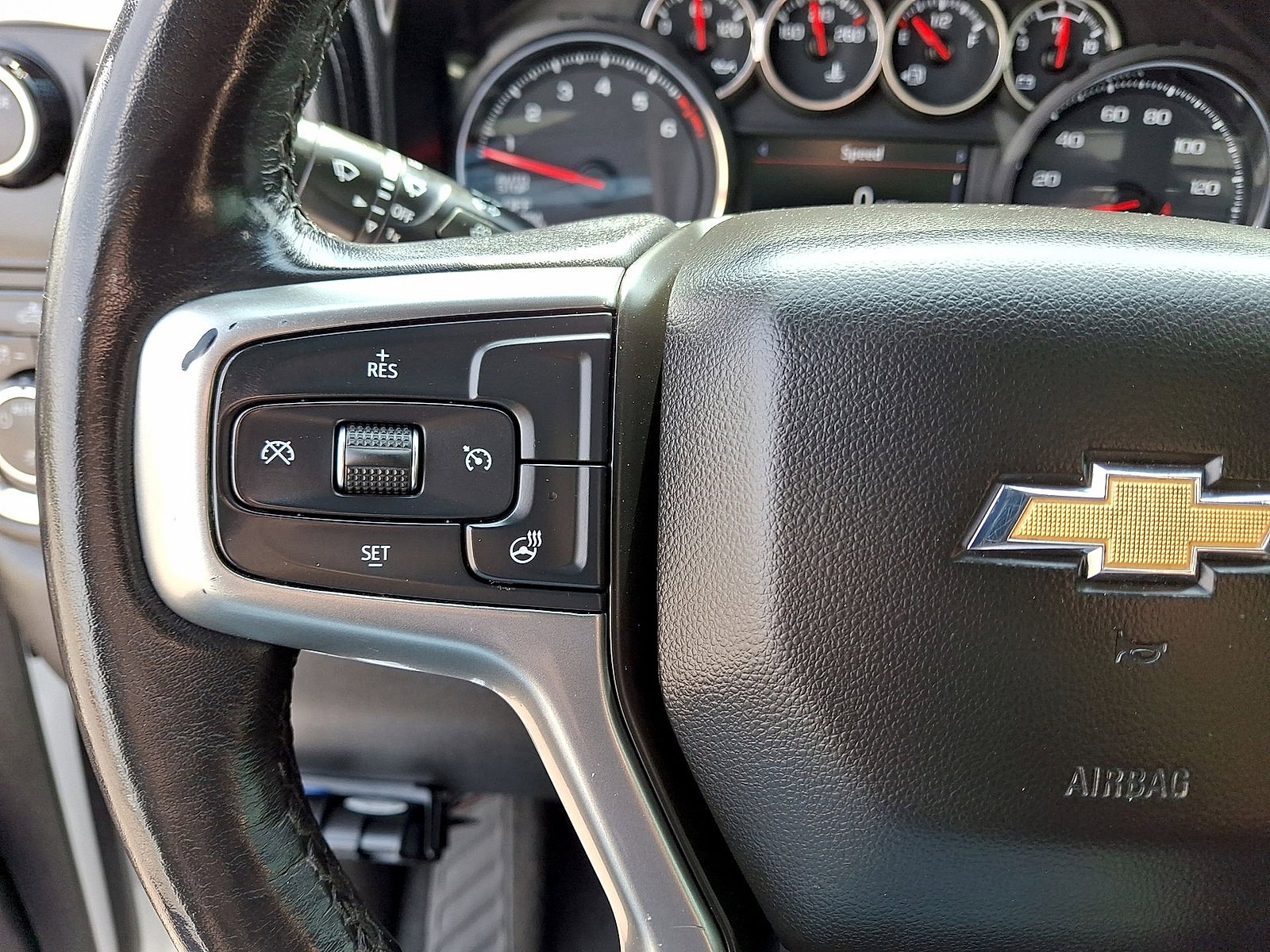 Used 2020 Chevrolet Silverado 1500 LT w/ Texas Edition RWD image 17