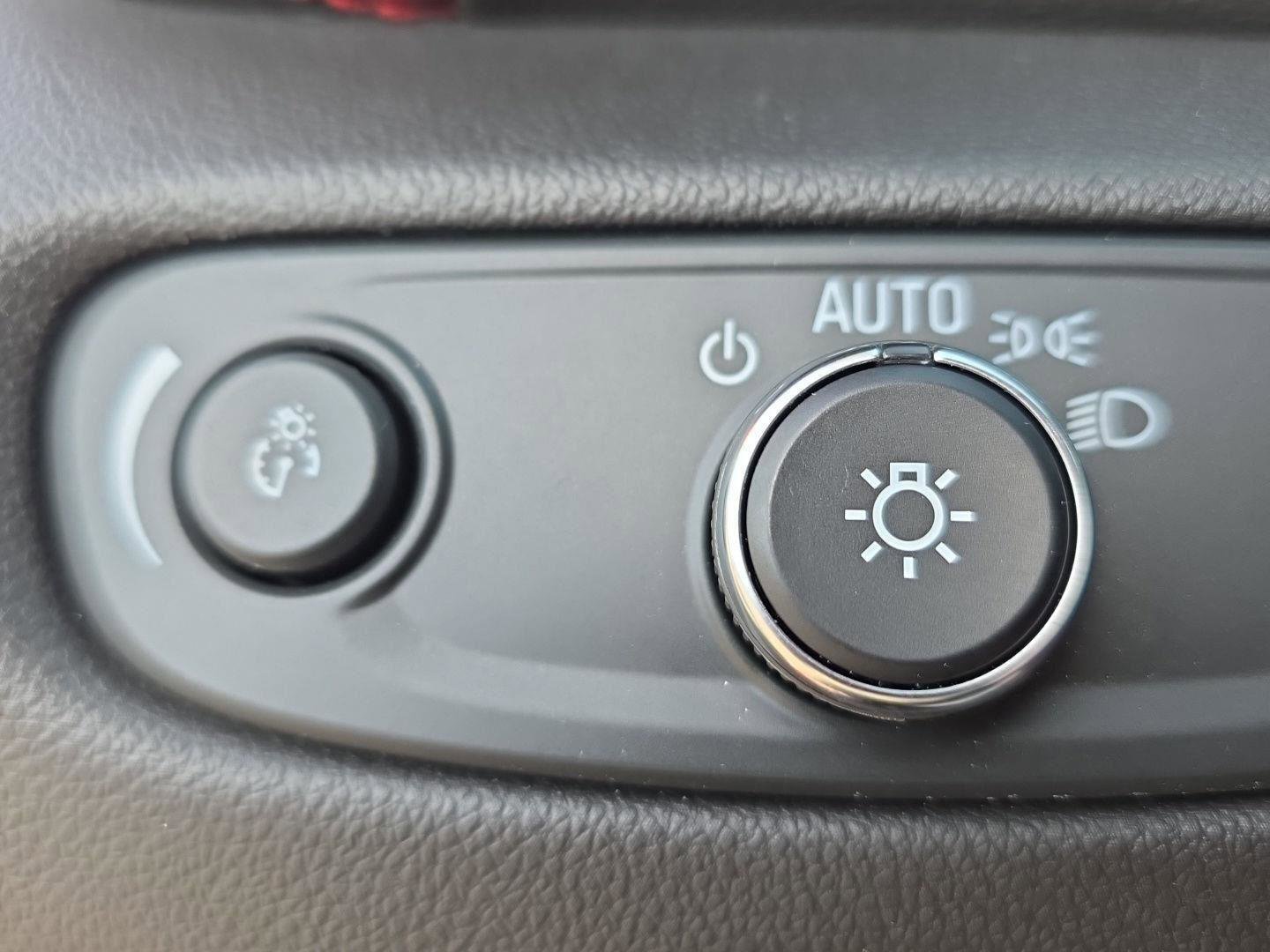 Used 2021 Chevrolet Blazer RS image 21