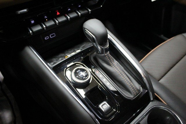 New 2026 GMC Canyon AT4 w/ AT4 Premium Package image 27