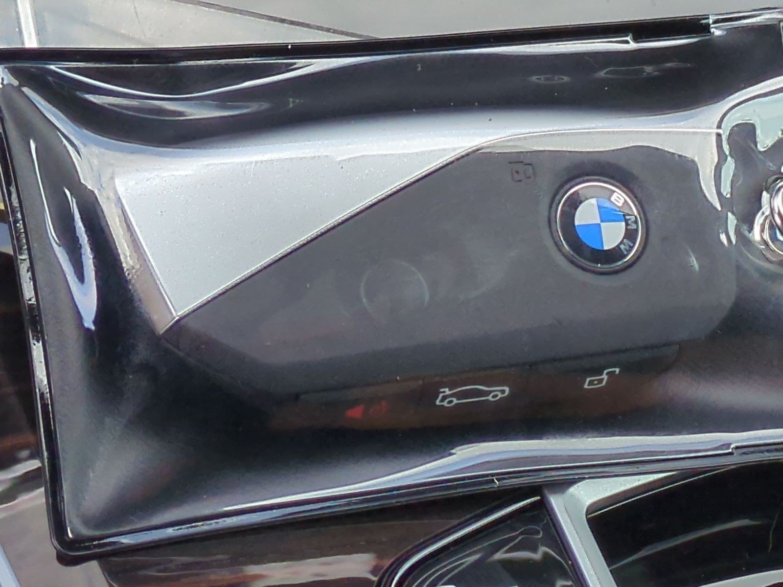 New 2026 BMW X5 xDrive50e w/ M Sport Package AWD/4WD image 36