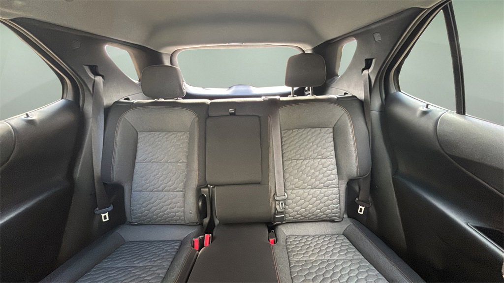 Used 2020 Chevrolet Equinox LT image 11