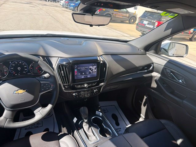 Used 2023 Chevrolet Traverse High Country AWD/4WD image 18