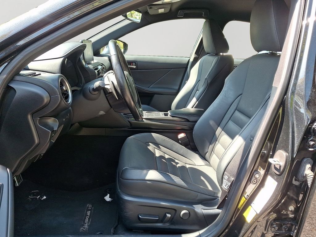 Used 2021 Lexus IS 350 F Sport w/ Accessory Package 2 AWD/4WD image 14