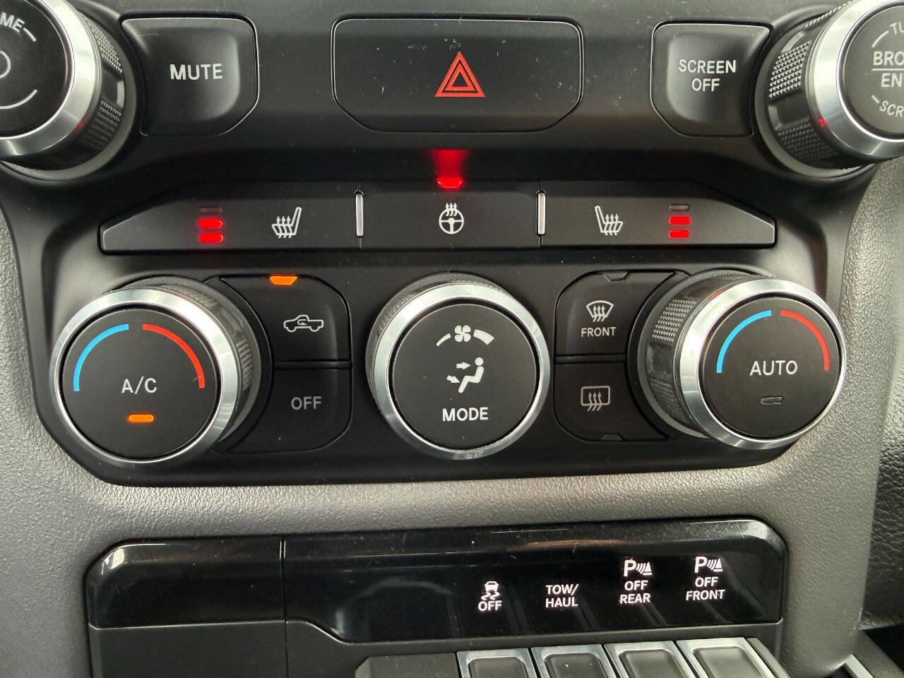 Used 2020 RAM 1500 Big Horn image 43