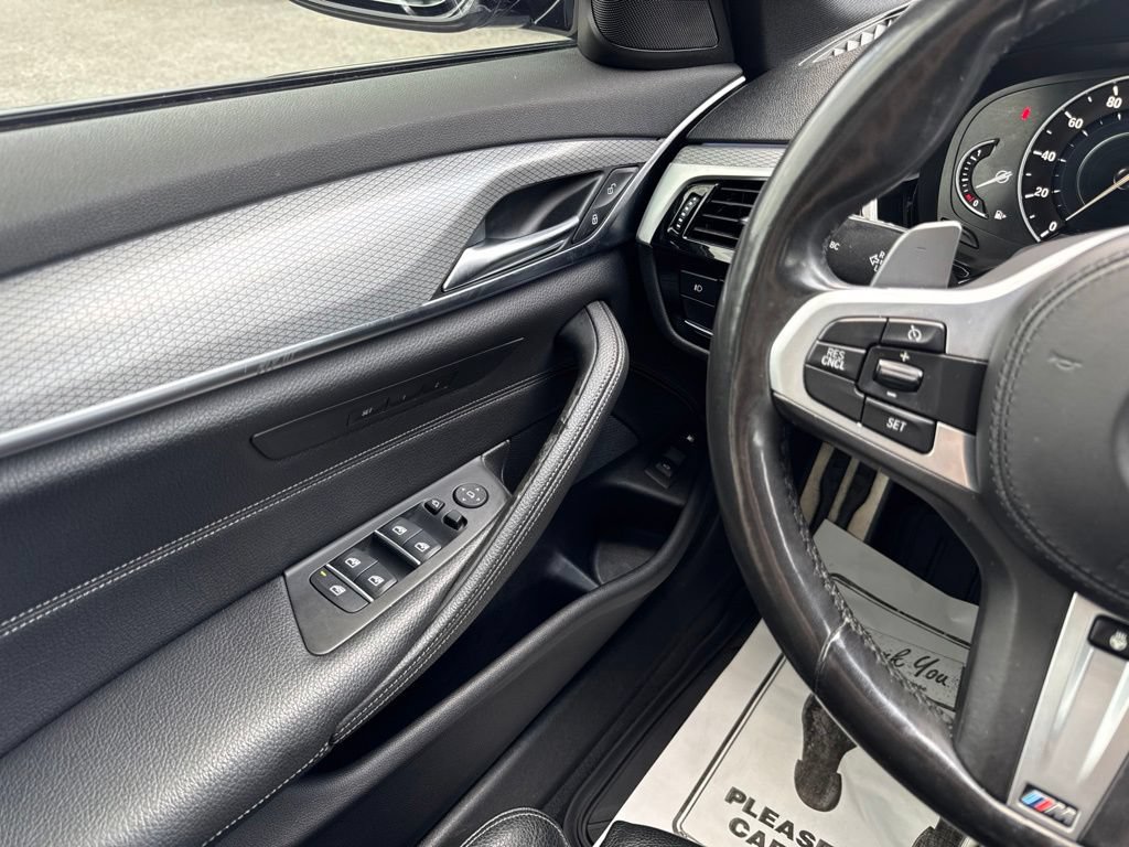 Used 2018 BMW 530e RWD image 17