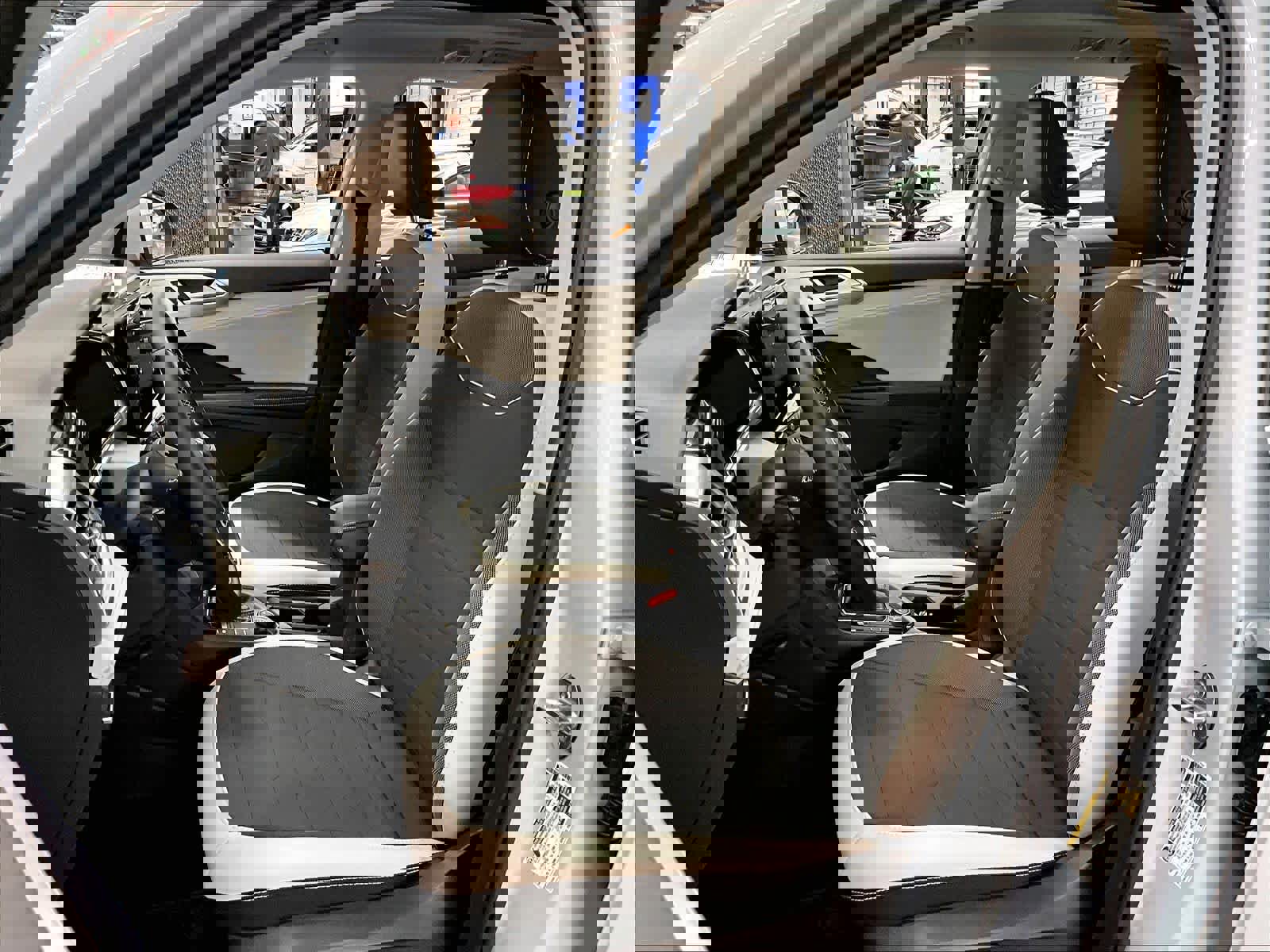 New 2026 Volkswagen Taos SE image 11