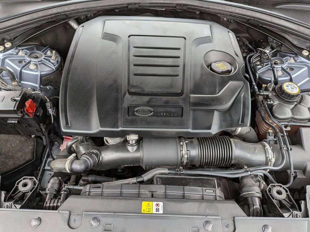 Used 2020 Land Rover Range Rover Velar R-Dynamic S AWD/4WD image 31