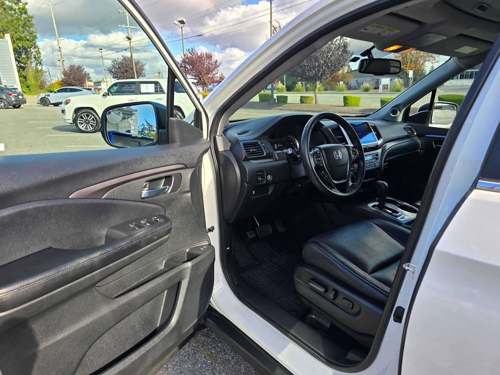 Used 2017 Honda Pilot EX-L image 19