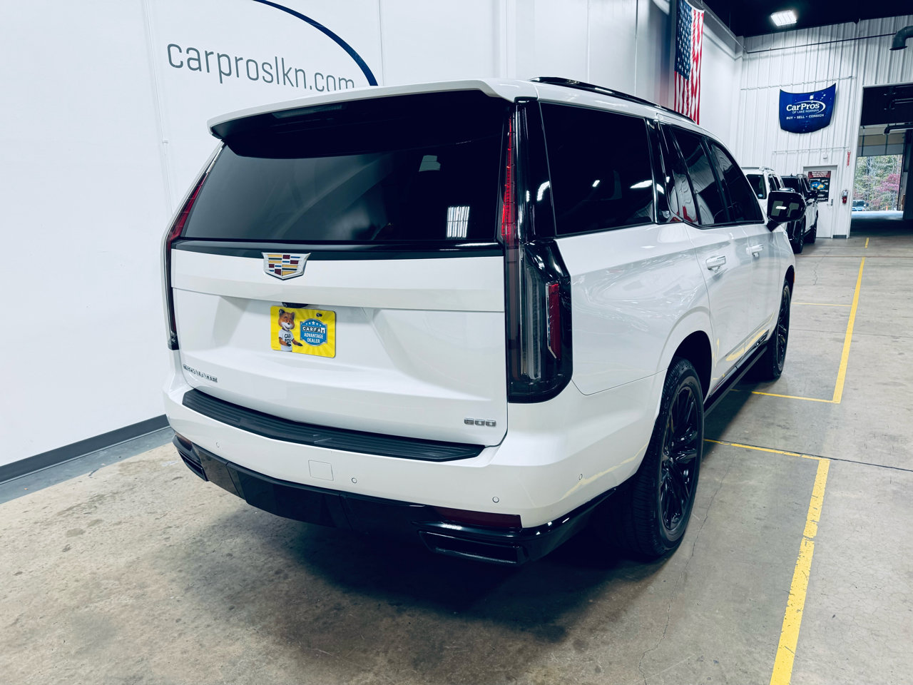 Used 2022 Cadillac Escalade Sport Platinum w/ Heavy-Duty Trailer Package image 7