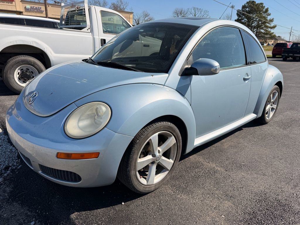 Used 2009 Volkswagen Beetle S image 4