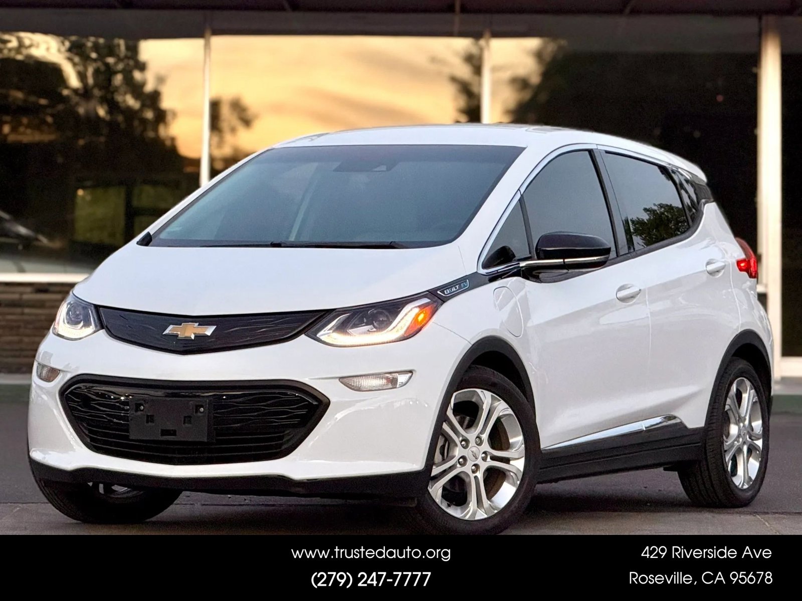 Used 2020 Chevrolet Bolt LT image 1