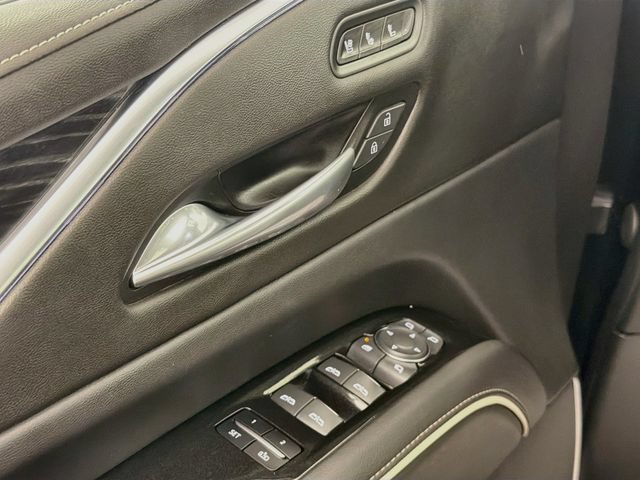 Used 2021 Cadillac Escalade Sport AWD/4WD image 18
