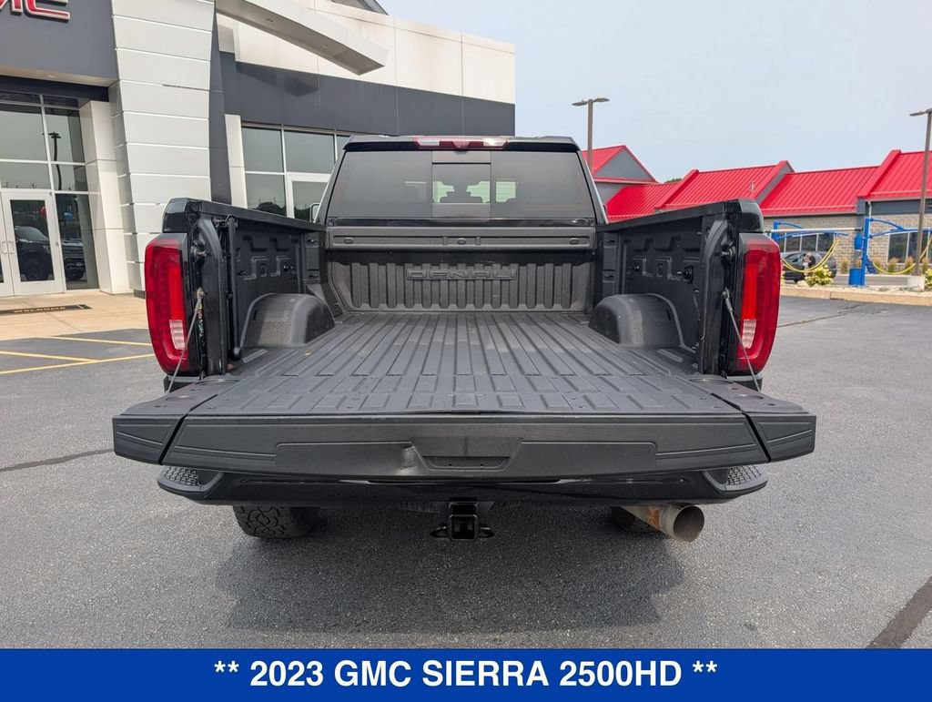 Used 2023 GMC Sierra 2500 Denali w/ Denali Black Diamond Edition AWD/4WD image 33