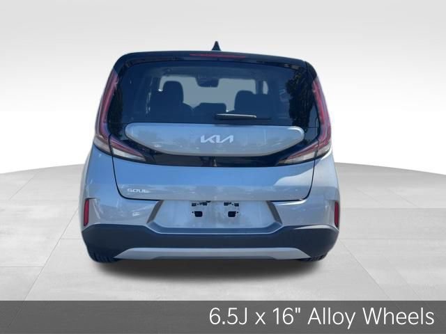 Certified 2024 Kia Soul LX w/ Option Group 015 image 7