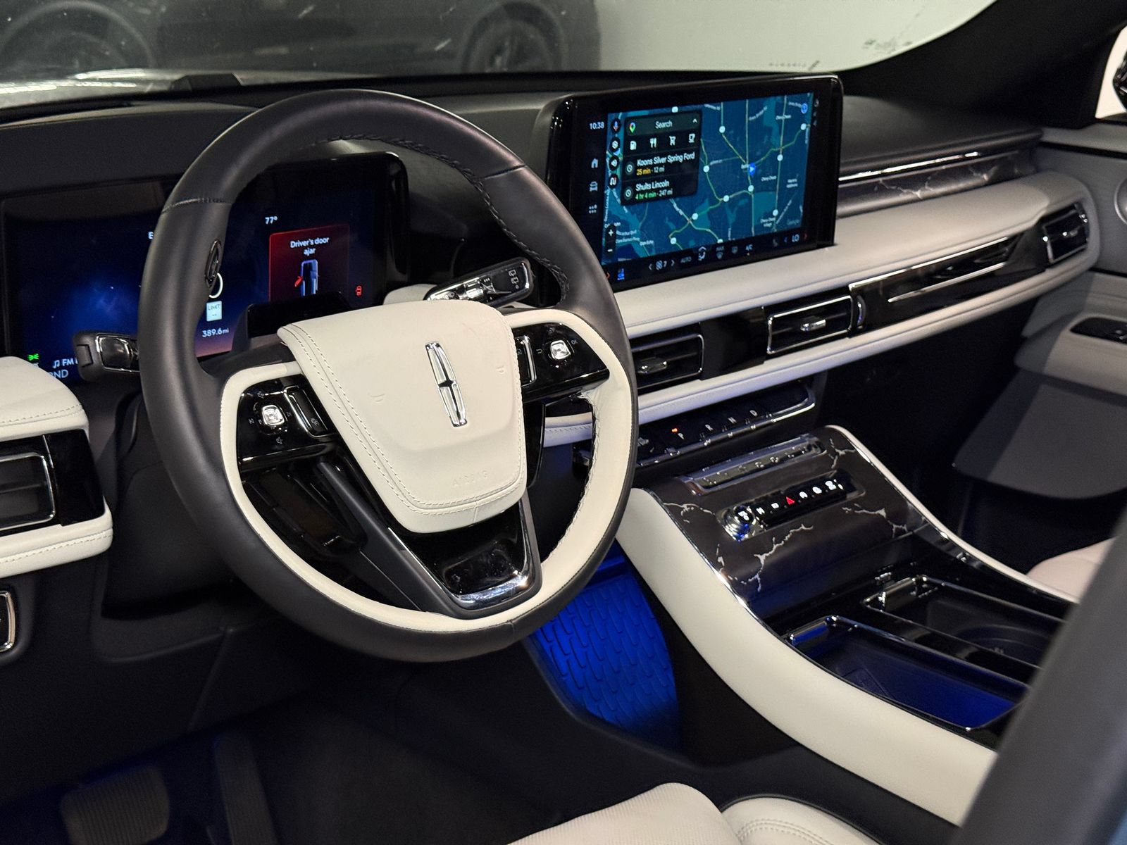 New 2026 Lincoln Aviator Black Label w/ Dynamic Handling Package AWD/4WD image 23