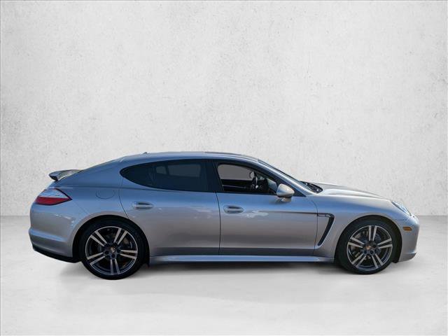 Used 2012 Porsche Panamera 4 image 4