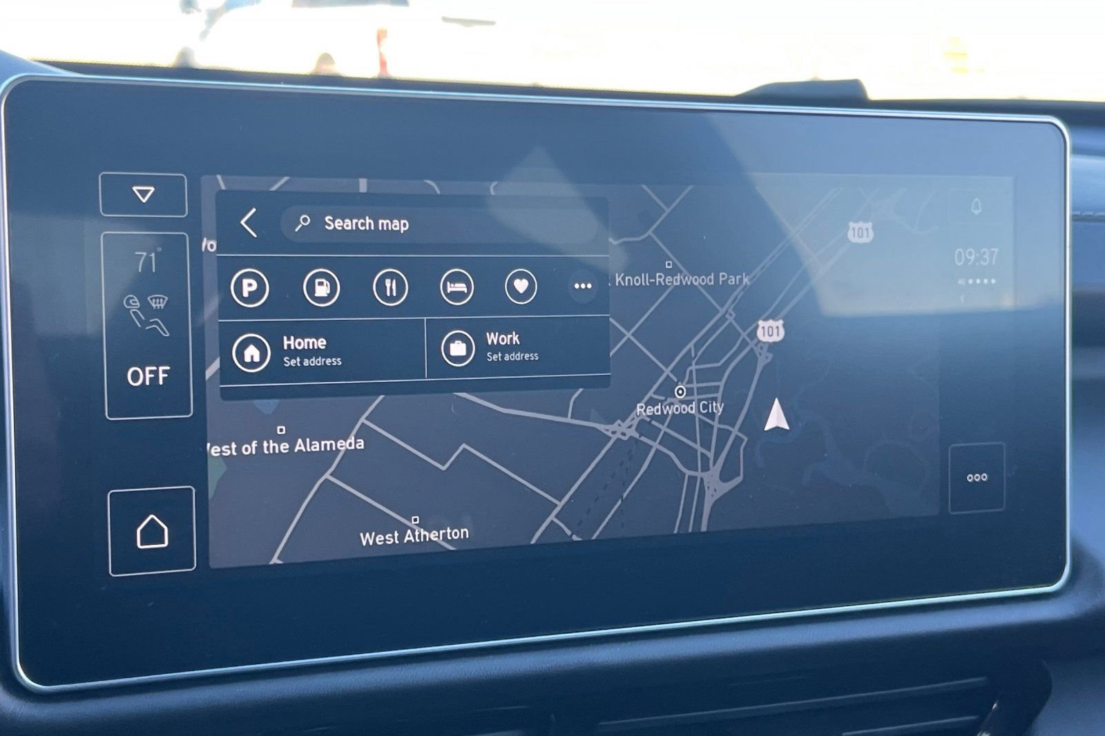 Used 2024 Lotus Emira First Edition image 17