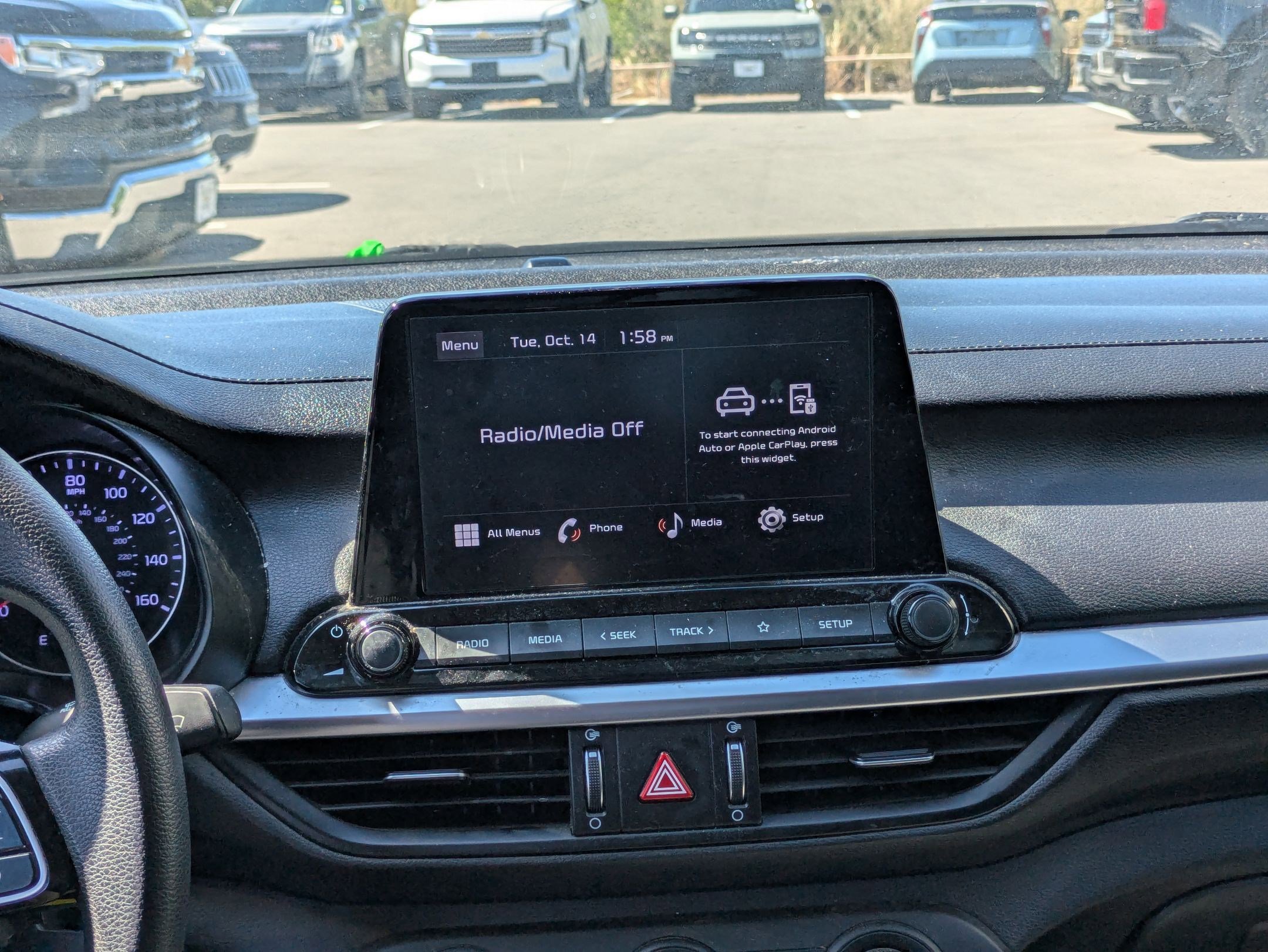 Used 2023 Kia Forte LX image 16