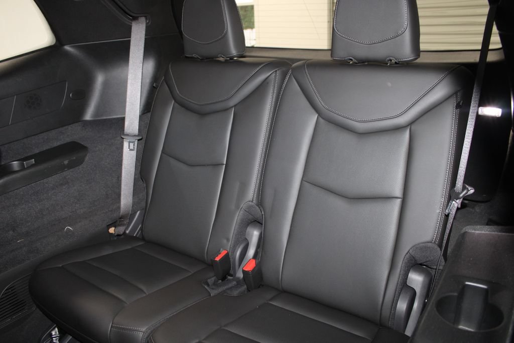 Used 2024 Cadillac XT6 Premium Luxury AWD/4WD image 19