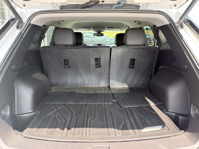 Used 2024 Chevrolet Blazer LT w/ LPO, Floor Liner Package FWD image 32