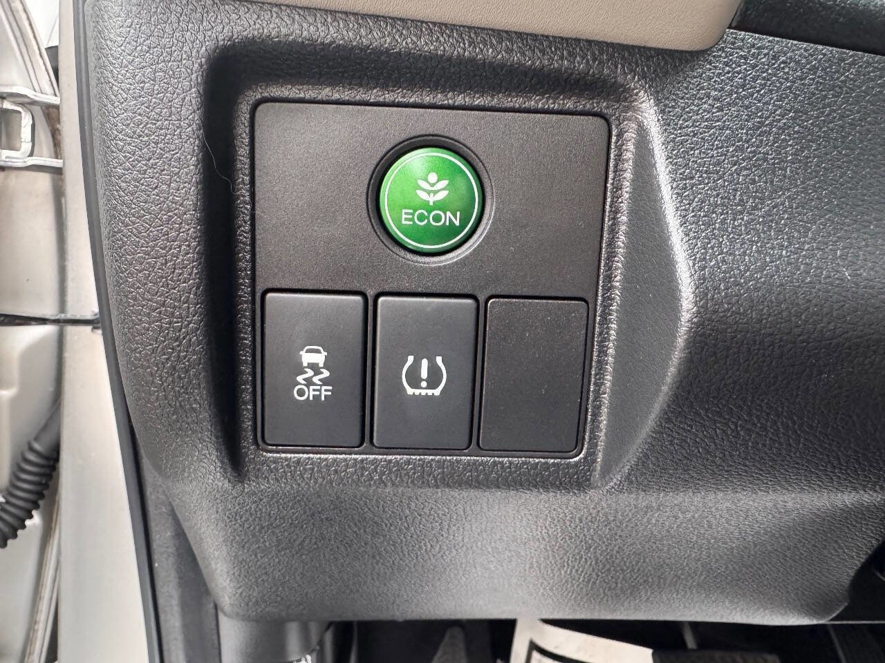 Used 2016 Honda HR-V EX-L image 12