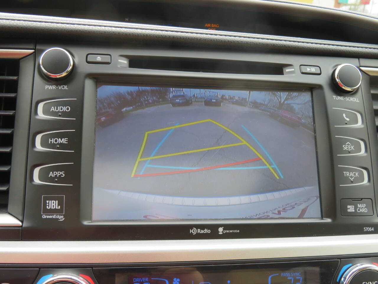 Used 2015 Toyota Highlander Limited image 16