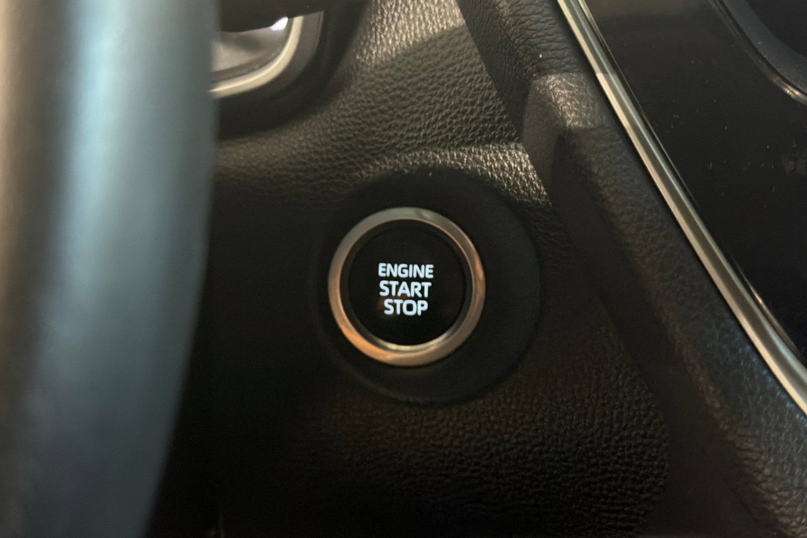 Certified 2023 Toyota Corolla Cross XLE AWD/4WD image 24