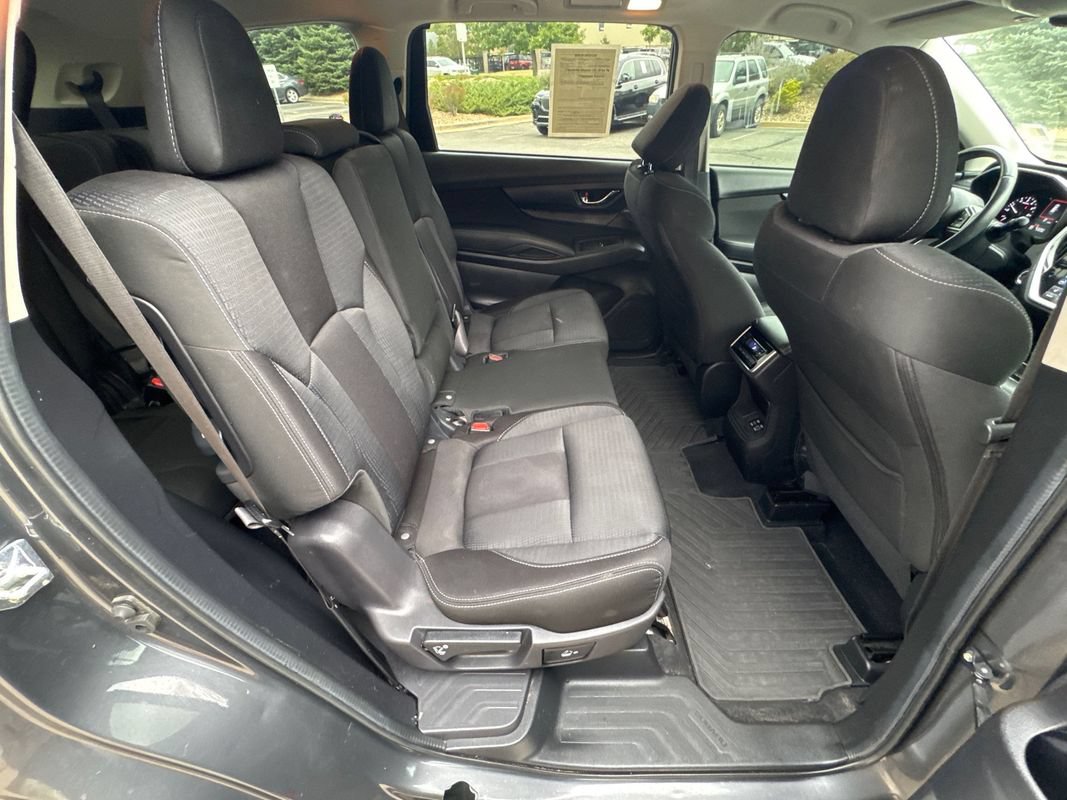 Used 2023 Subaru Ascent Premium w/ Convenience Package AWD/4WD image 19