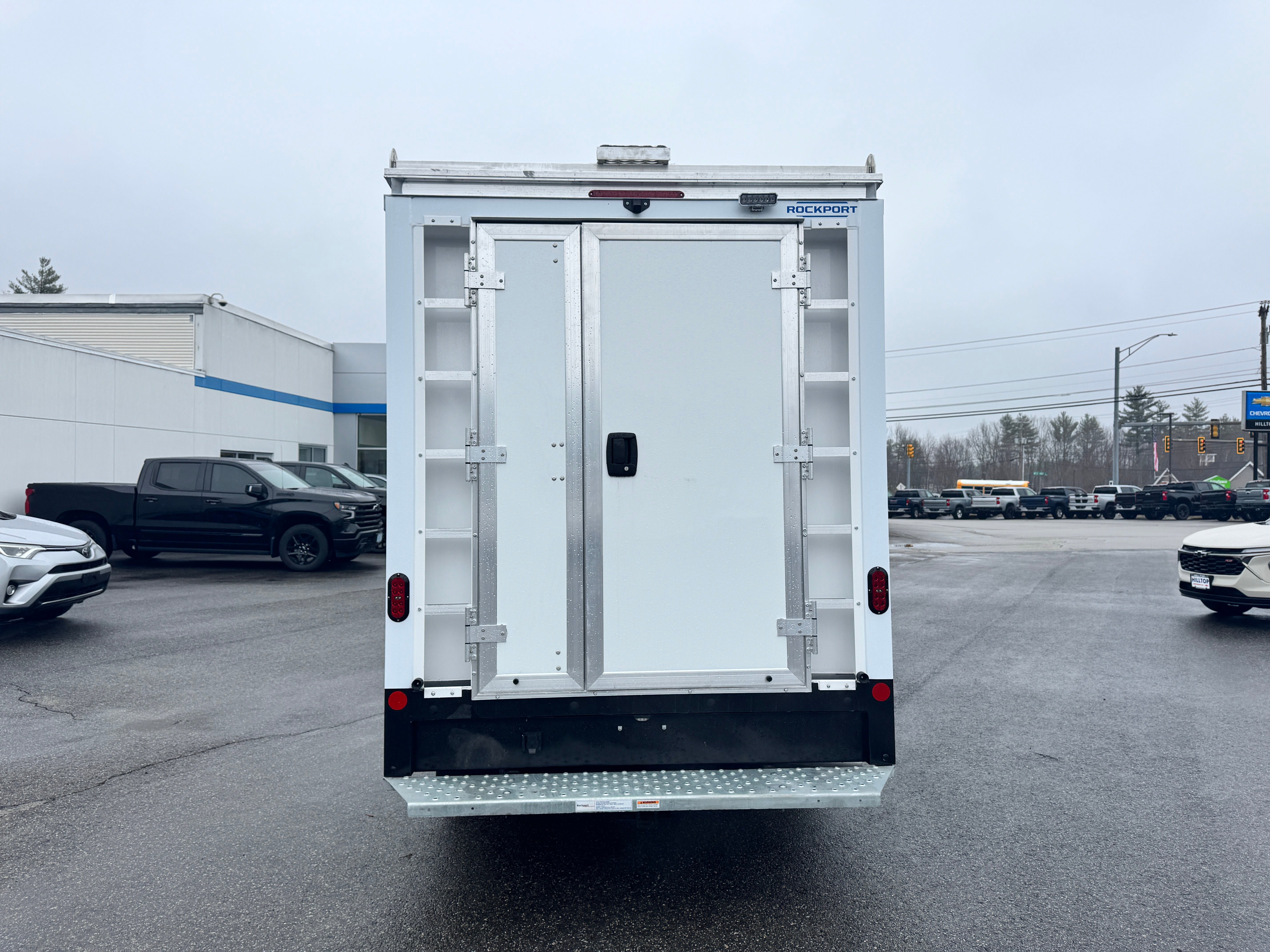 New 2026 Chevrolet Express 3500 w/ Power Convenience Package RWD image 4