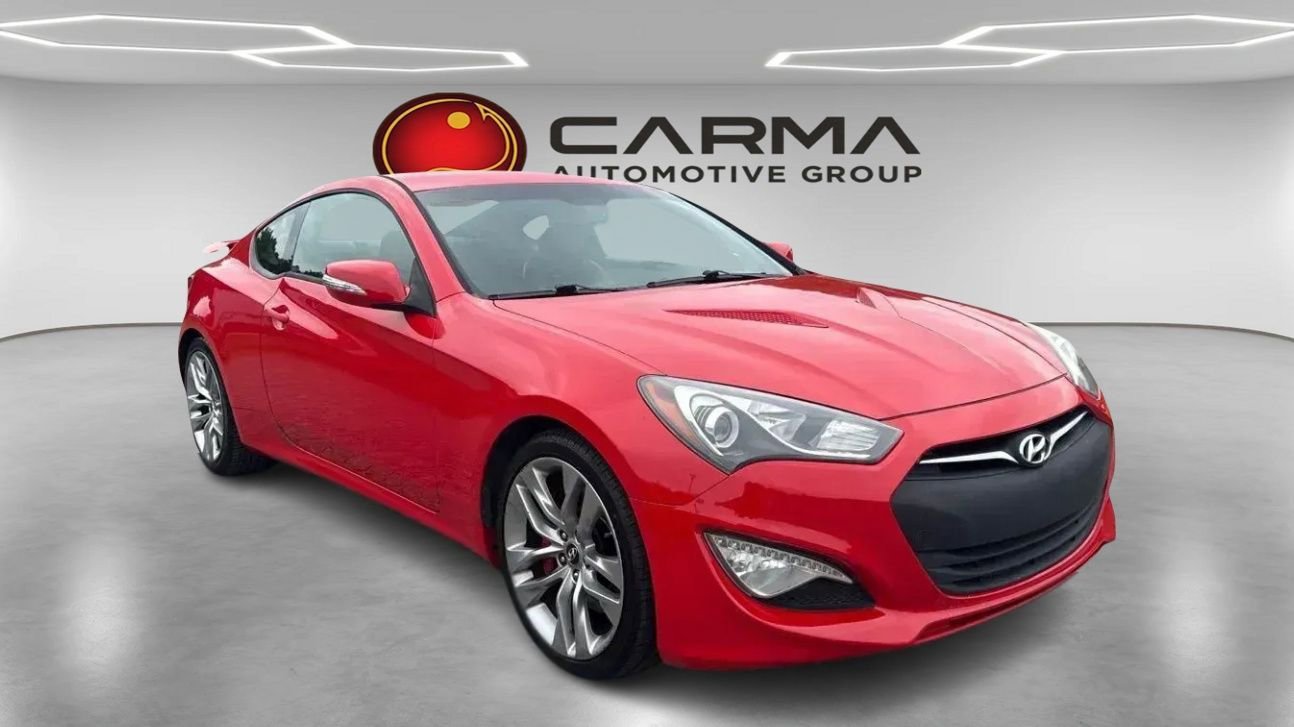 Used 2014 Hyundai Genesis 3.8 RWD image 7