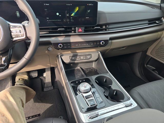 New 2025 Kia Carnival SX image 2