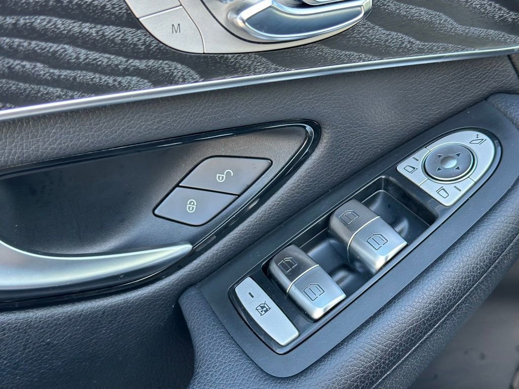 Used 2016 Mercedes-Benz GLC 300 4MATIC image 20