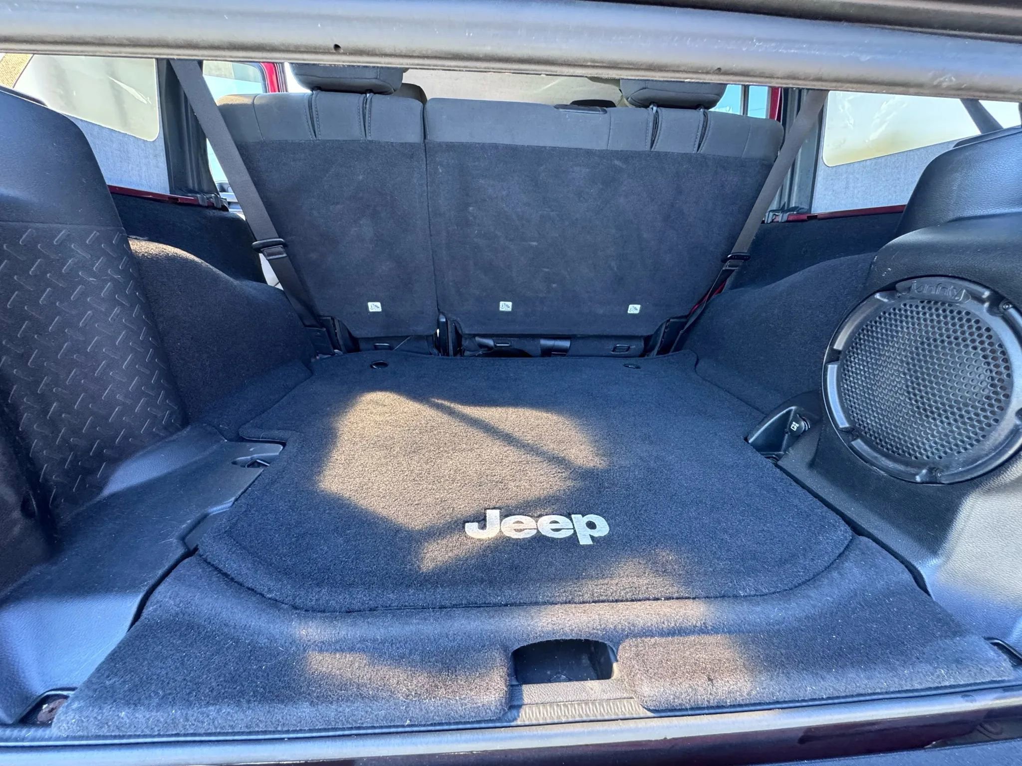 Used 2012 Jeep Wrangler Unlimited Sport image 18