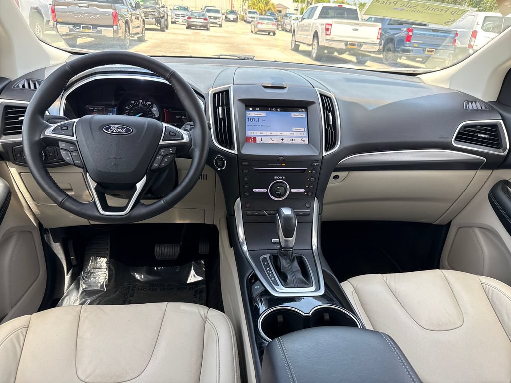 Used 2016 Ford Edge Titanium w/ Technology Package FWD image 6