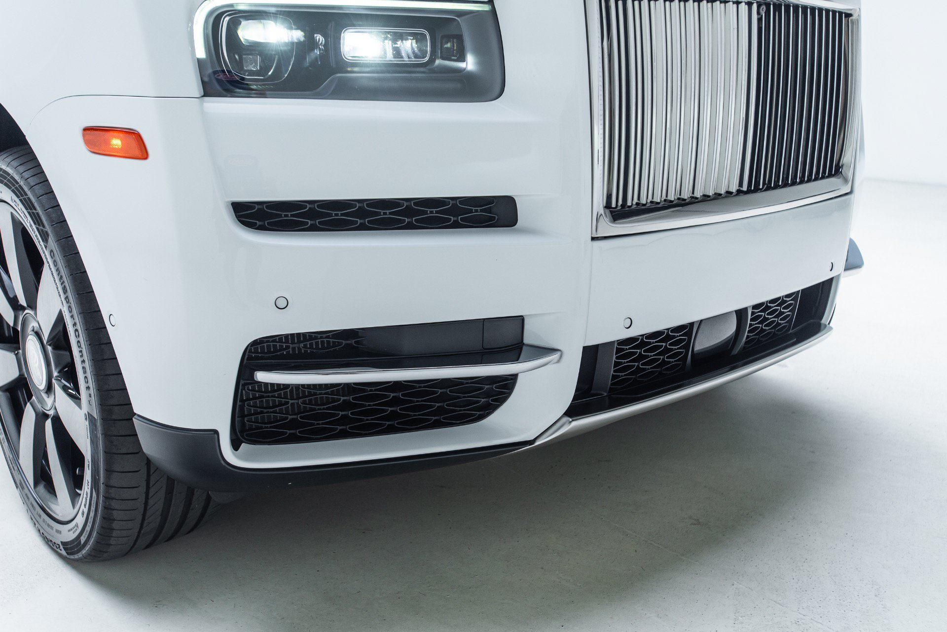 Used 2019 Rolls-Royce Cullinan AWD/4WD image 55