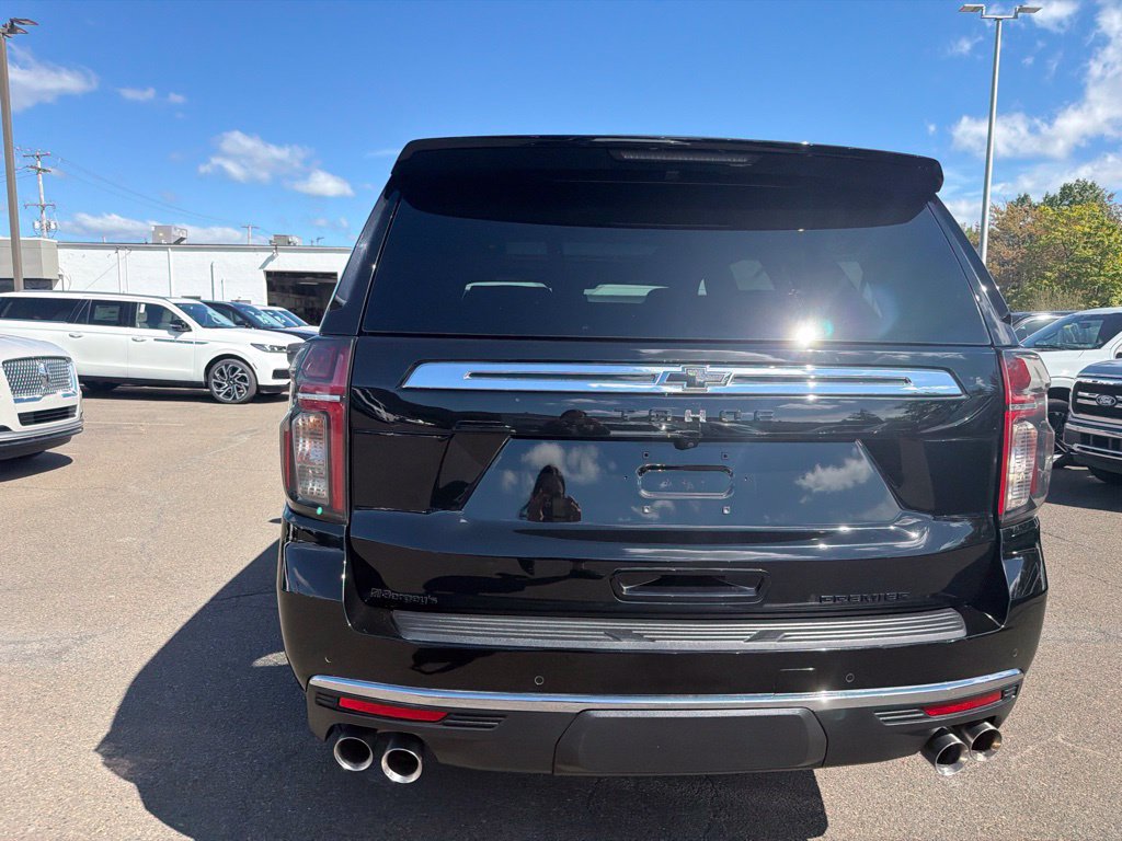 Used 2023 Chevrolet Tahoe Premier AWD/4WD image 5