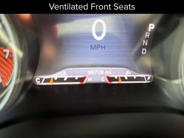 Used 2015 Jeep Cherokee Limited w/ Luxury Group AWD/4WD image 19