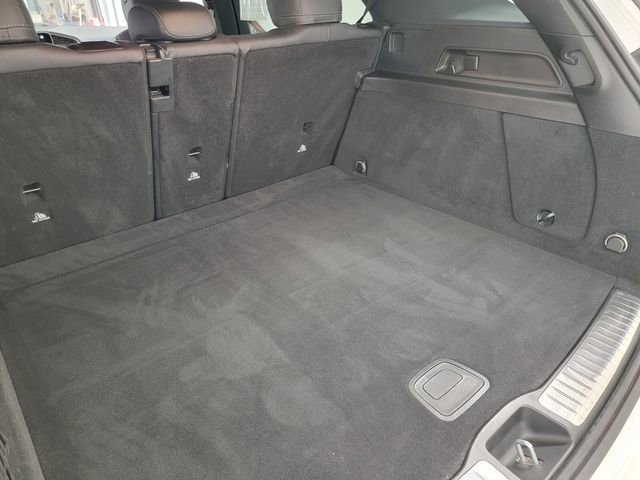 Used 2022 Mercedes-Benz GLE 350 4MATIC w/ Premium Package image 17