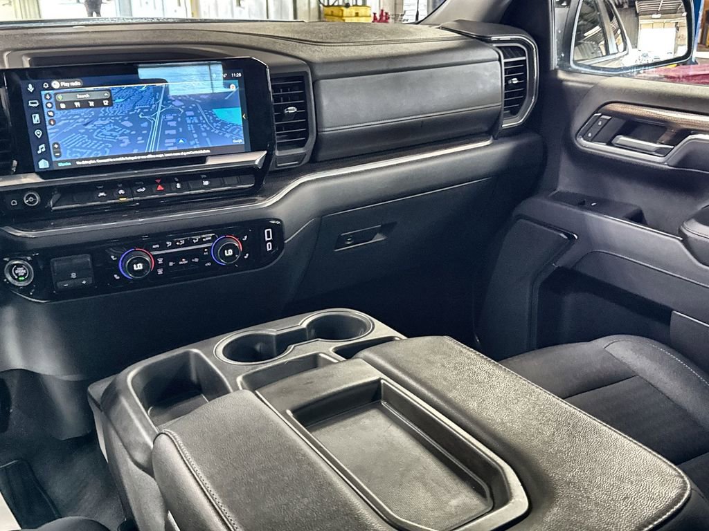 Used 2024 Chevrolet Silverado 1500 RST image 27