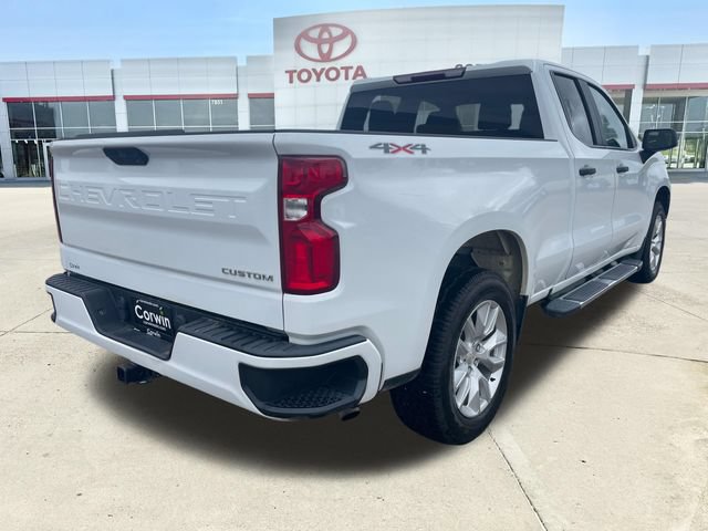 Used 2020 Chevrolet Silverado 1500 Custom w/ Custom Value Package AWD/4WD image 5