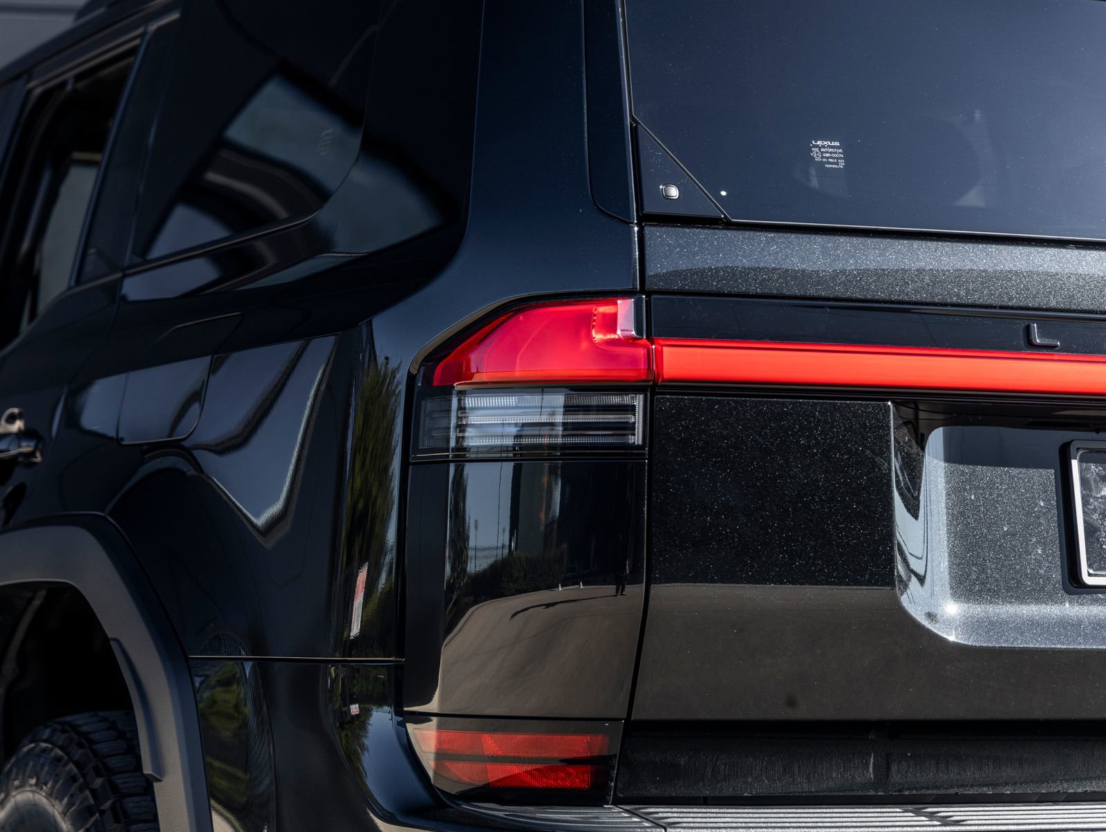 Used 2024 Lexus GX 550 550 Overtrail image 12