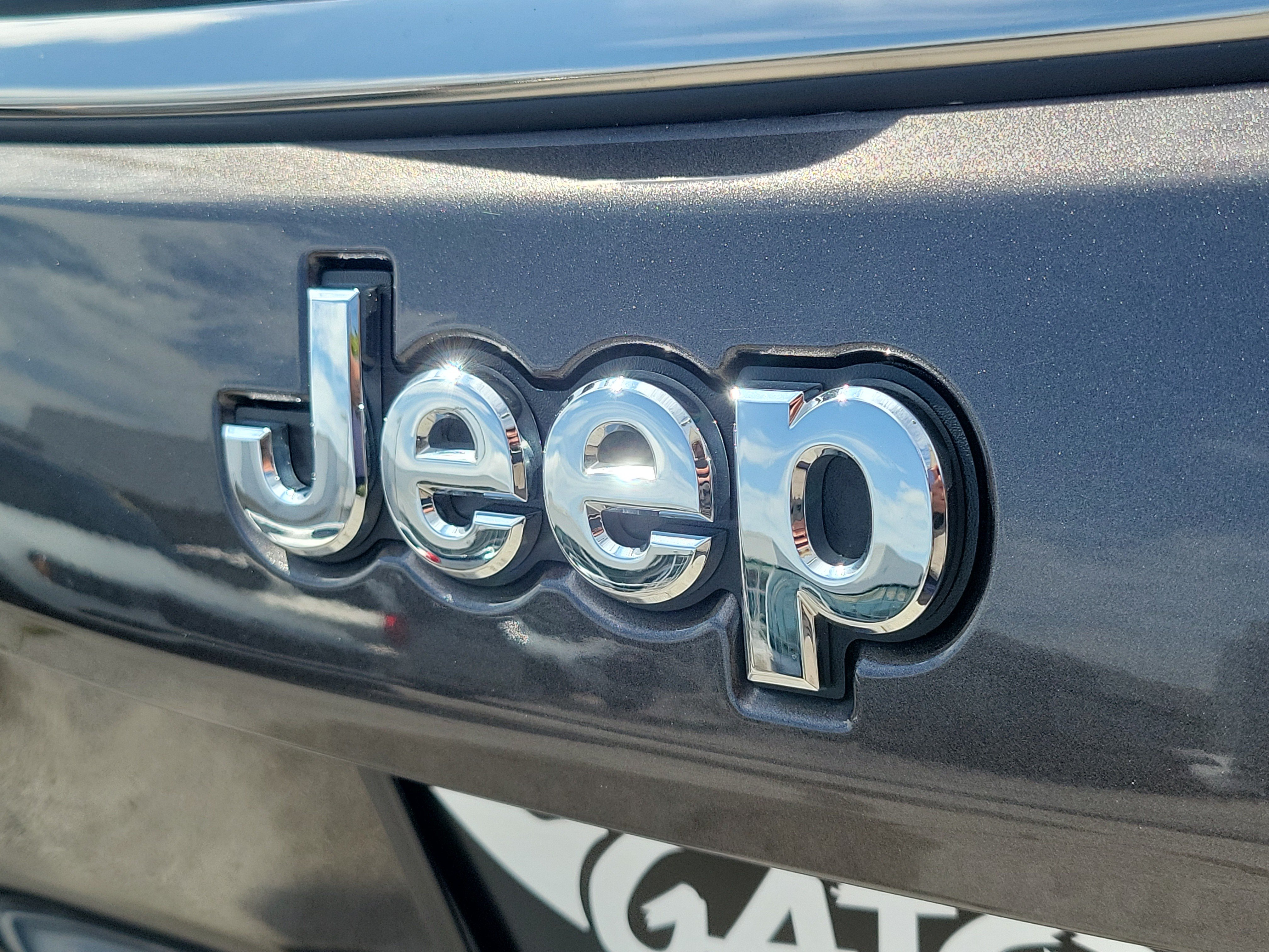 Used 2022 Jeep Compass Latitude w/ Convenience Group FWD image 6