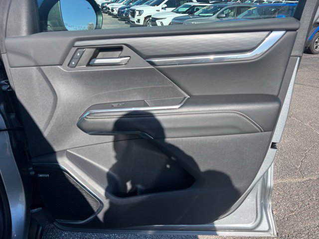 Used 2024 GMC Acadia Elevation w/ LPO, Floor Liner Package FWD image 10