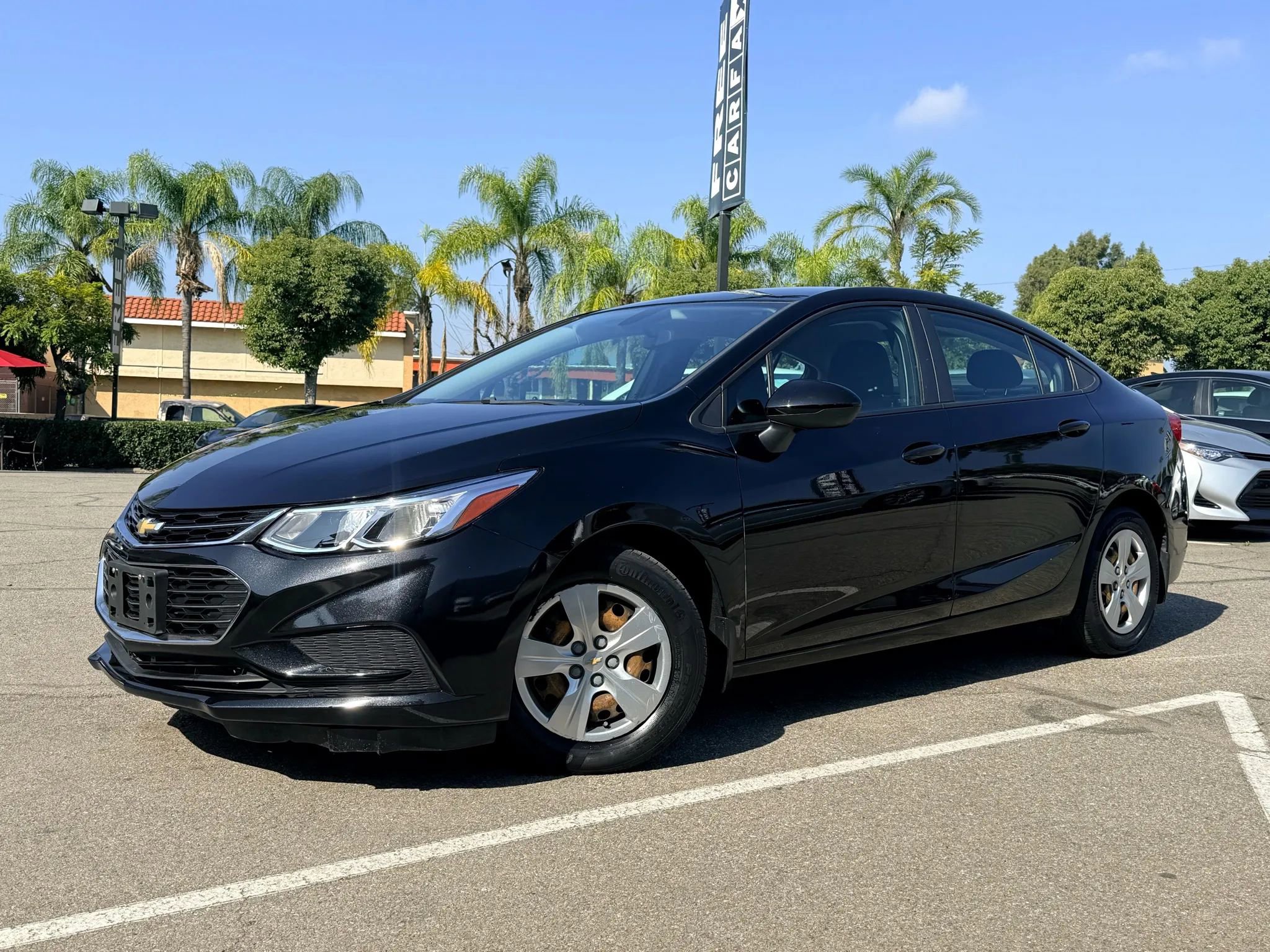 Used 2017 Chevrolet Cruze LS image 1