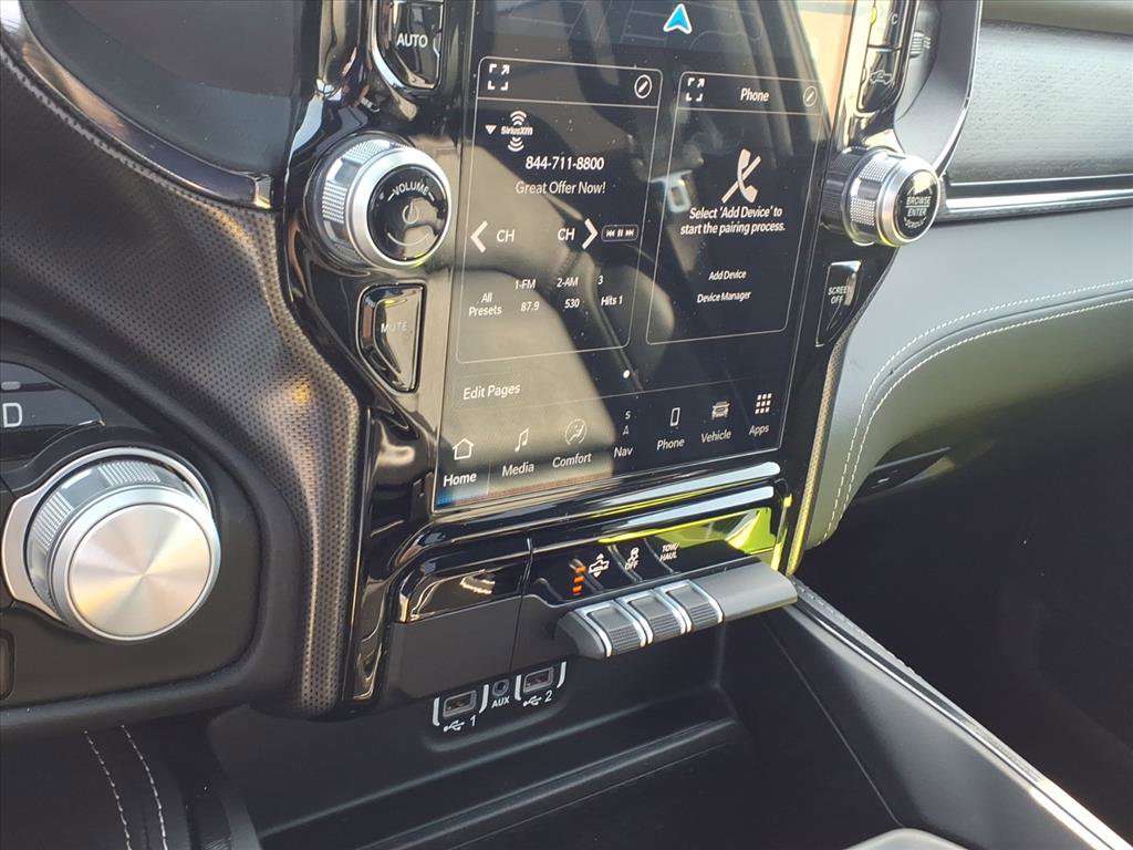 Used 2024 RAM 1500 Limited image 13