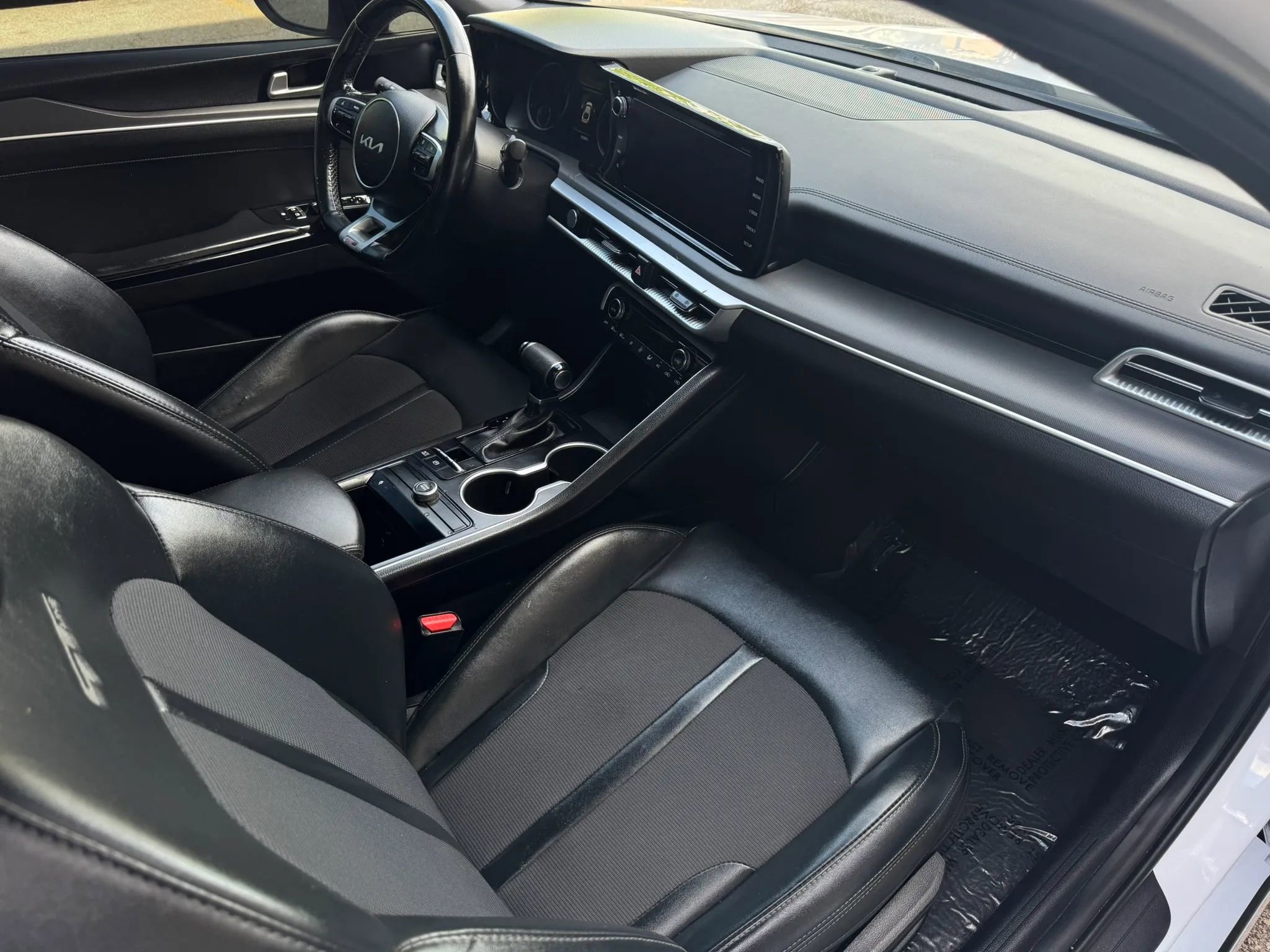 Used 2022 Kia K5 GT-Line FWD image 19