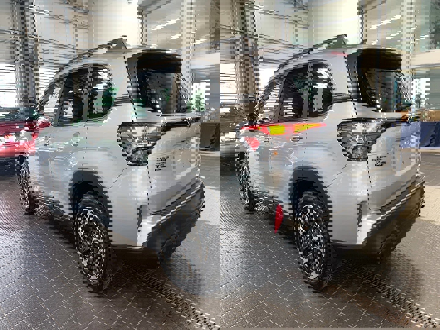 Used 2025 Subaru Forester Limited image 19