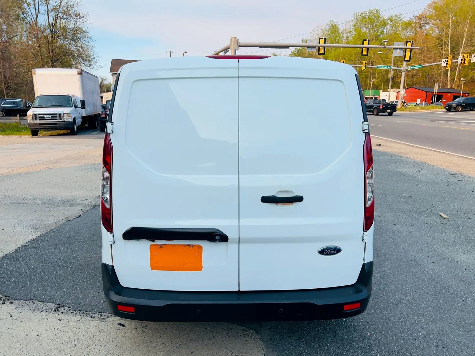 Used 2020 Ford Transit Connect XLT FWD image 5