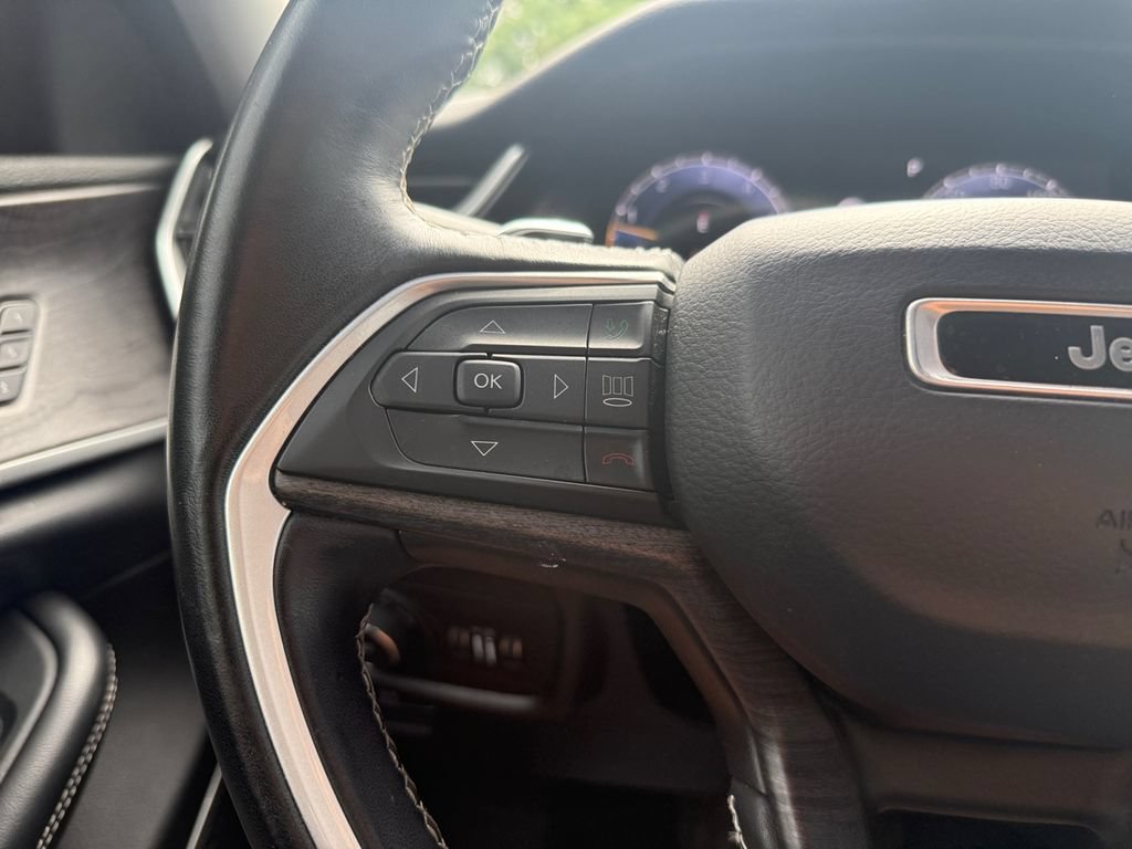 Used 2021 Jeep Grand Cherokee L Limited RWD image 22